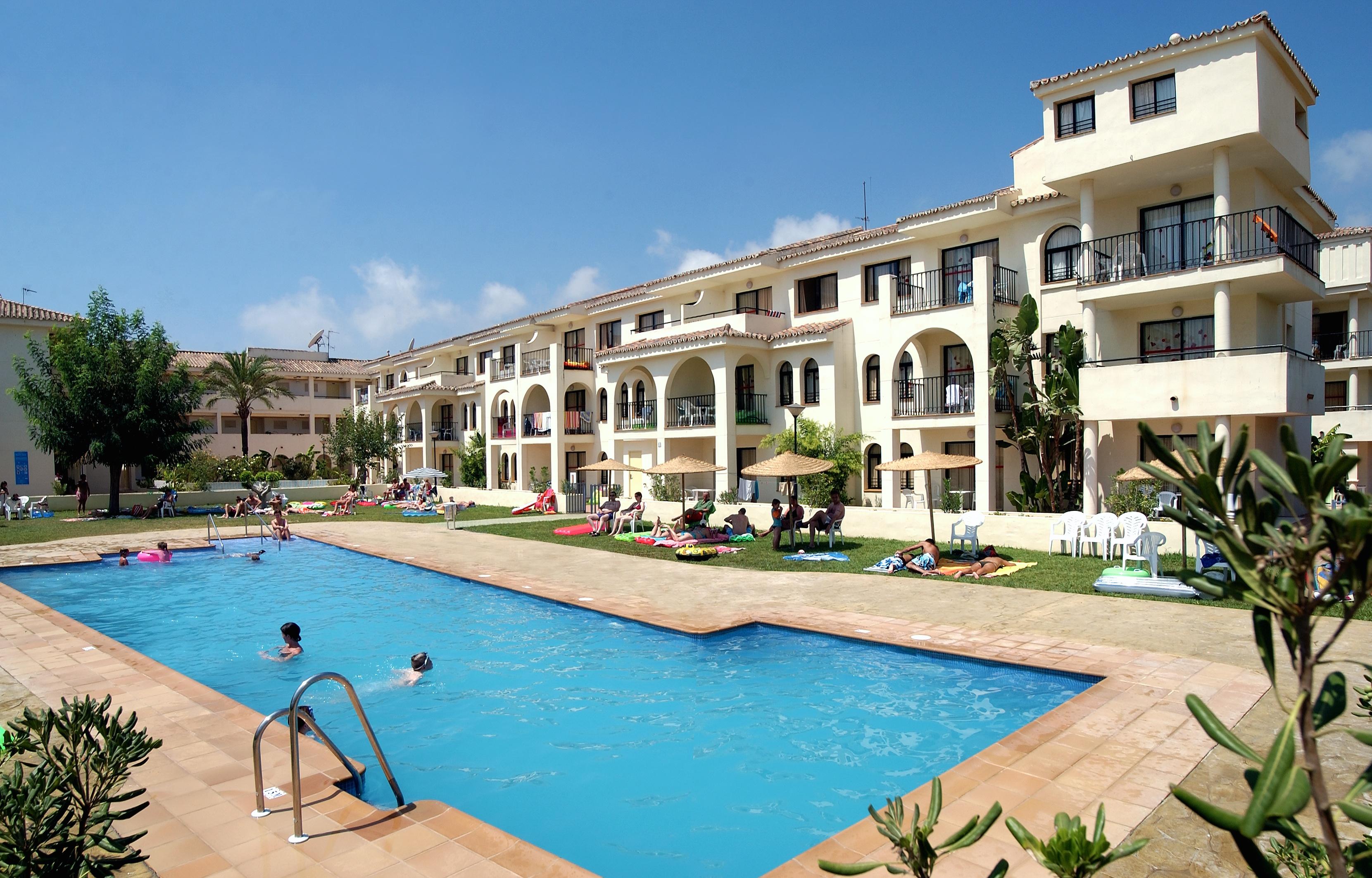 Hotel Puente Real Torremolinos Exterior photo