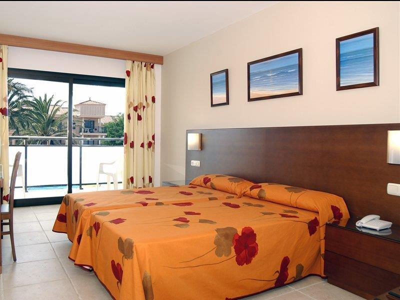 Hotel Puente Real Torremolinos Exterior photo