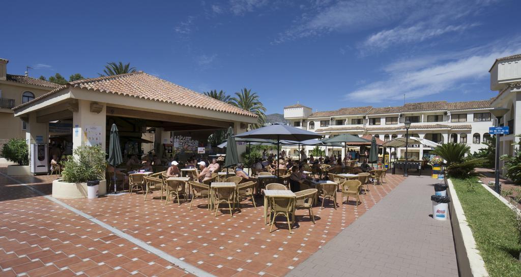 Hotel Puente Real Torremolinos Exterior photo