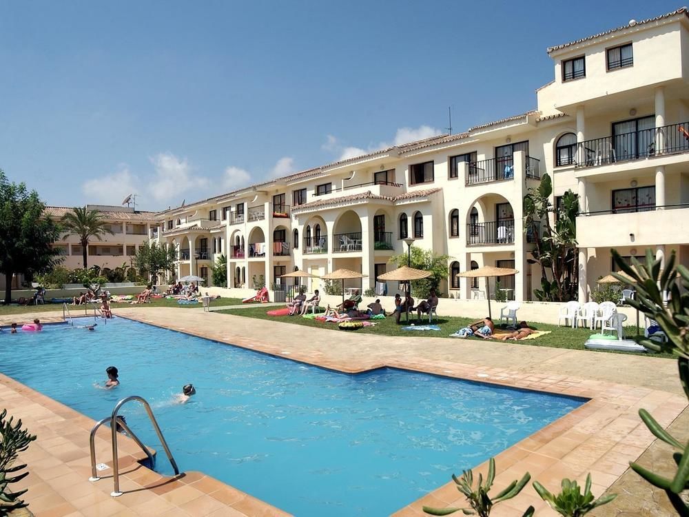 Hotel Puente Real Torremolinos Exterior photo